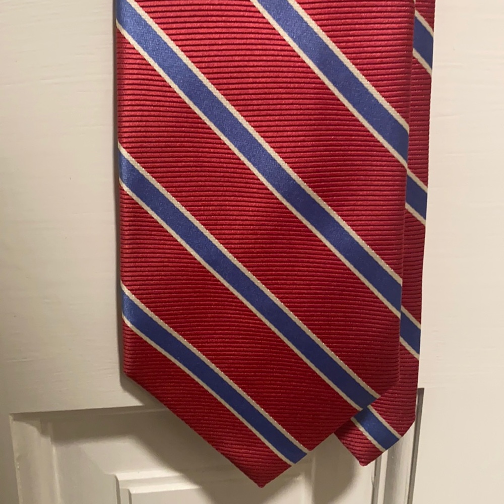 Brooks brothers light red and blue striped tie